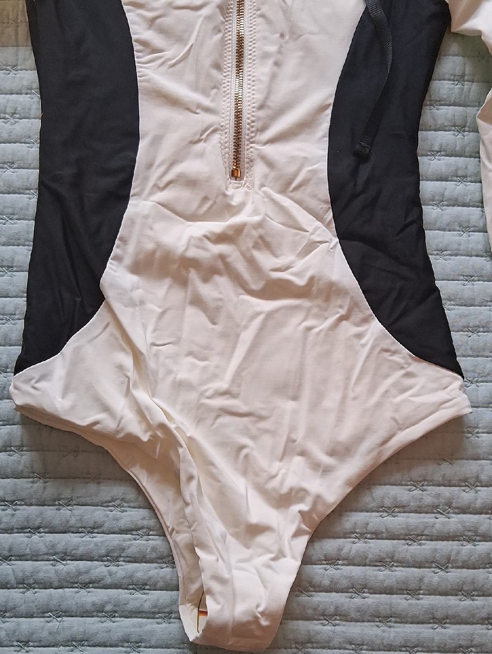 Aviator Nation Cream And Black Surf Suit - Picture 9 of 12